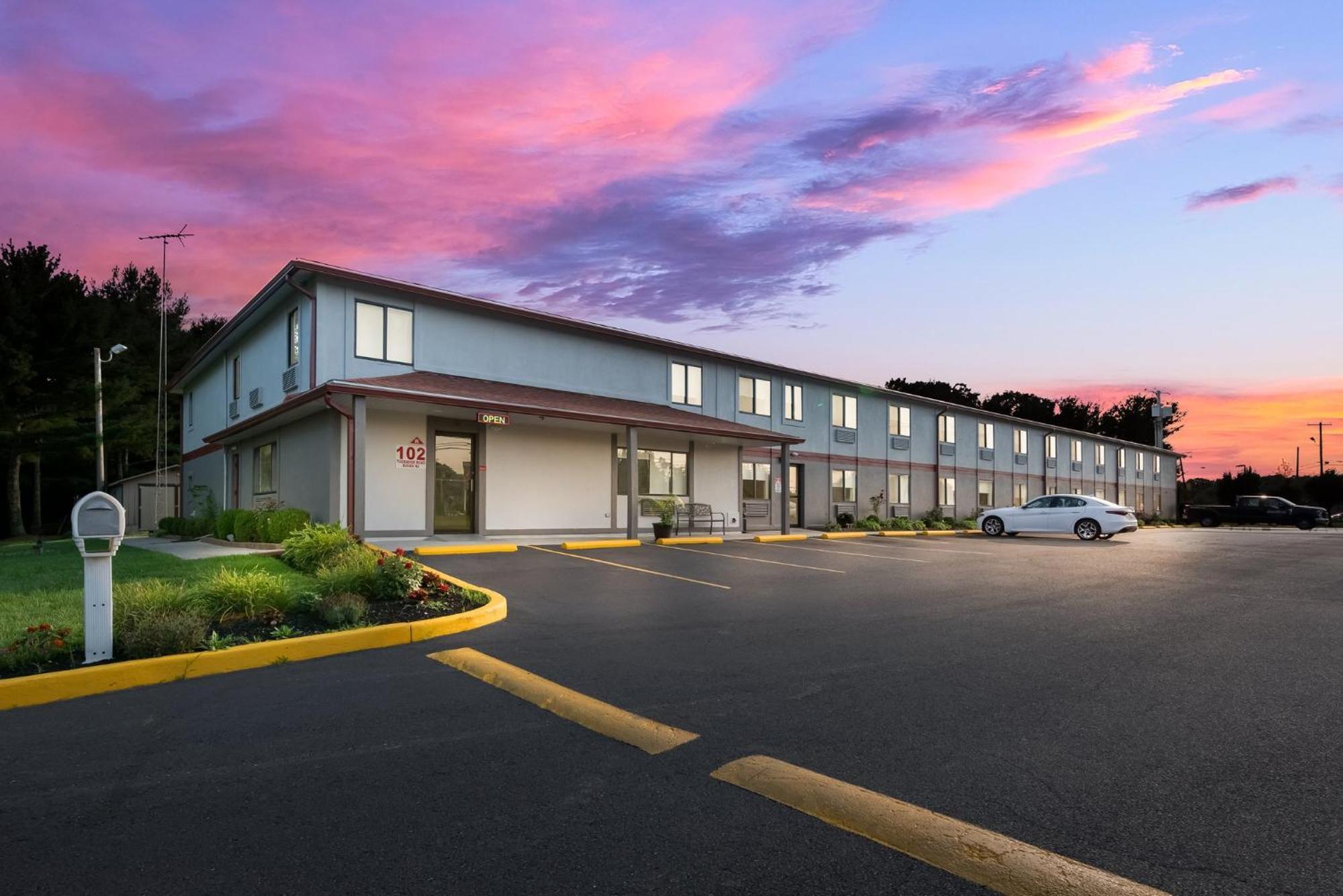 Red Roof Inn & Suites Vineland - Buena Ngoại thất bức ảnh