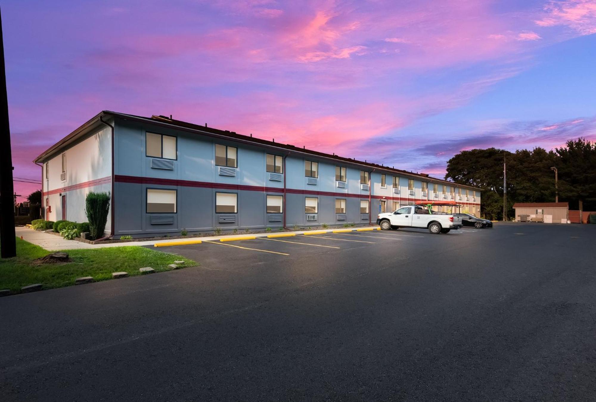 Red Roof Inn & Suites Vineland - Buena Ngoại thất bức ảnh