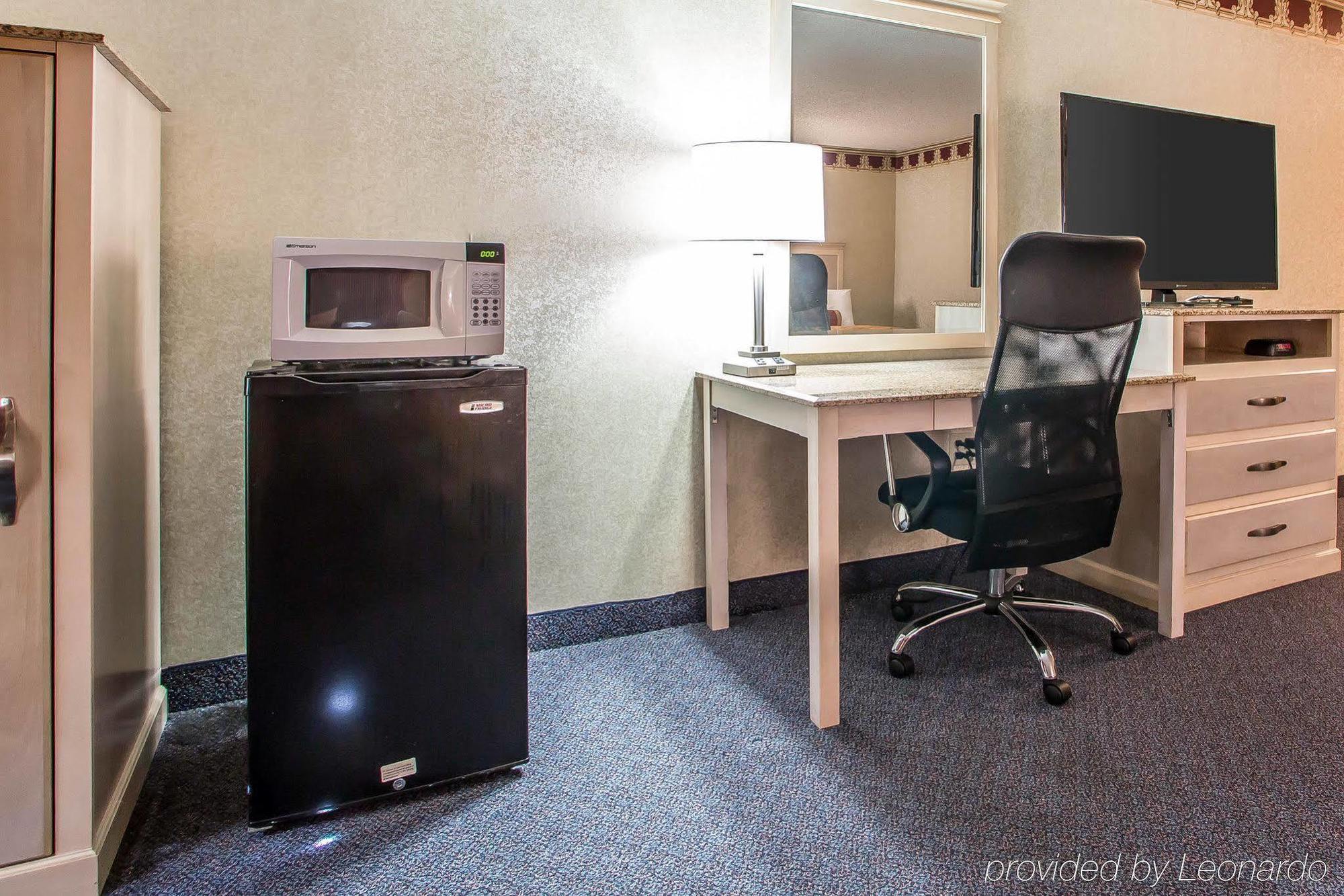 Red Roof Inn & Suites Vineland - Buena Ngoại thất bức ảnh